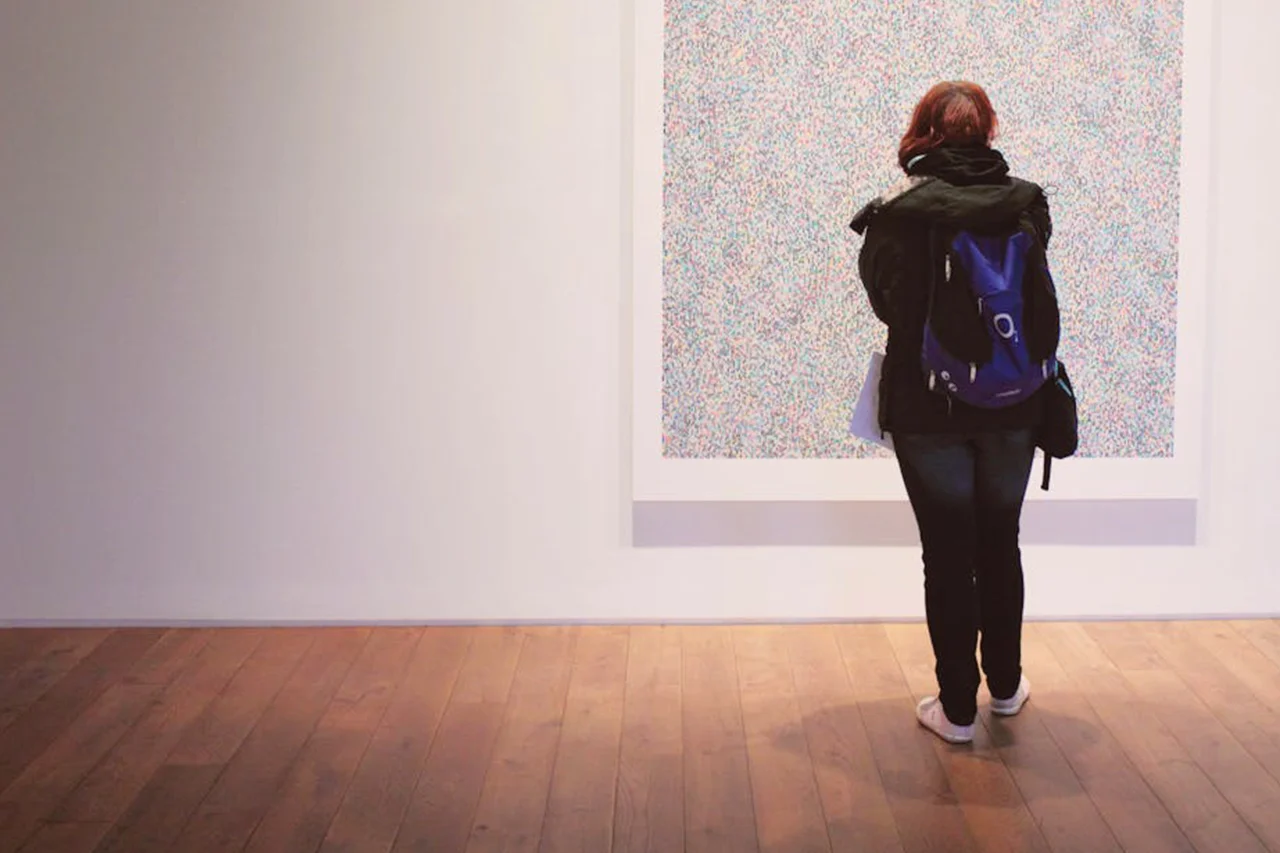 Mudanza de galerías de arte en Madrid con servicios especializados.