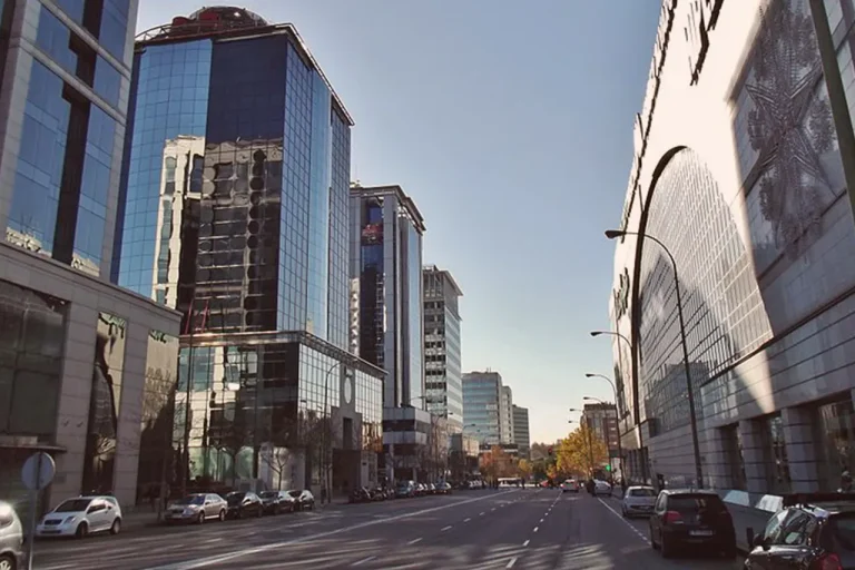 Mudanzas de Oficinas en Méndez Álvaro Madrid. Mudanzas de Oficinas Madrid.
